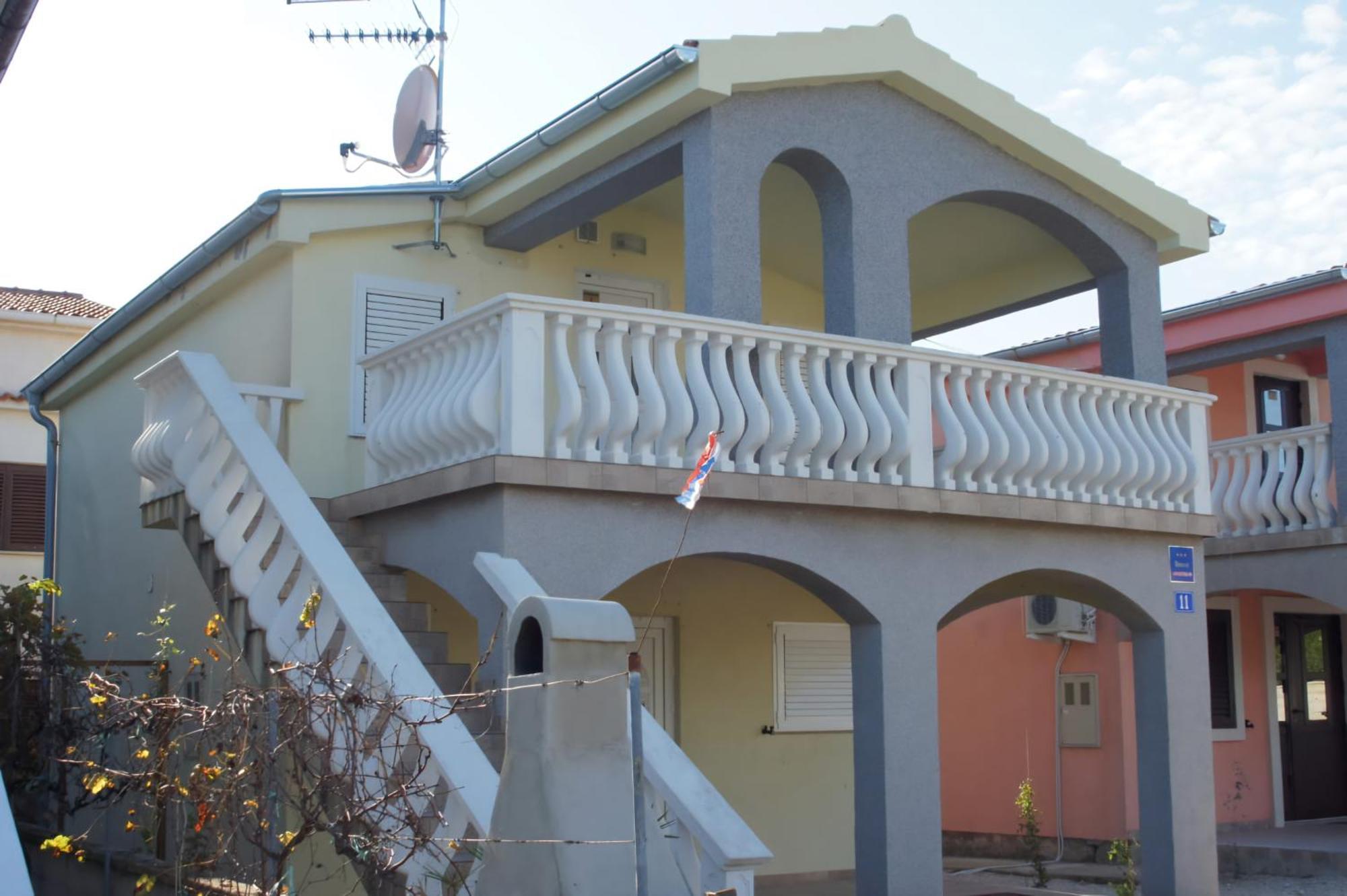 Apartment Pahert Vir
