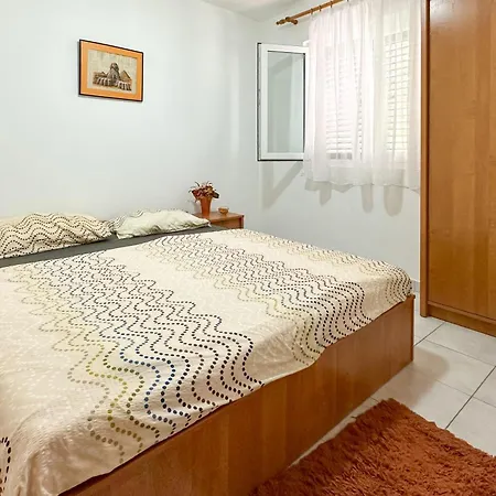 Pahert Beach Apartment Vir Exterior photo